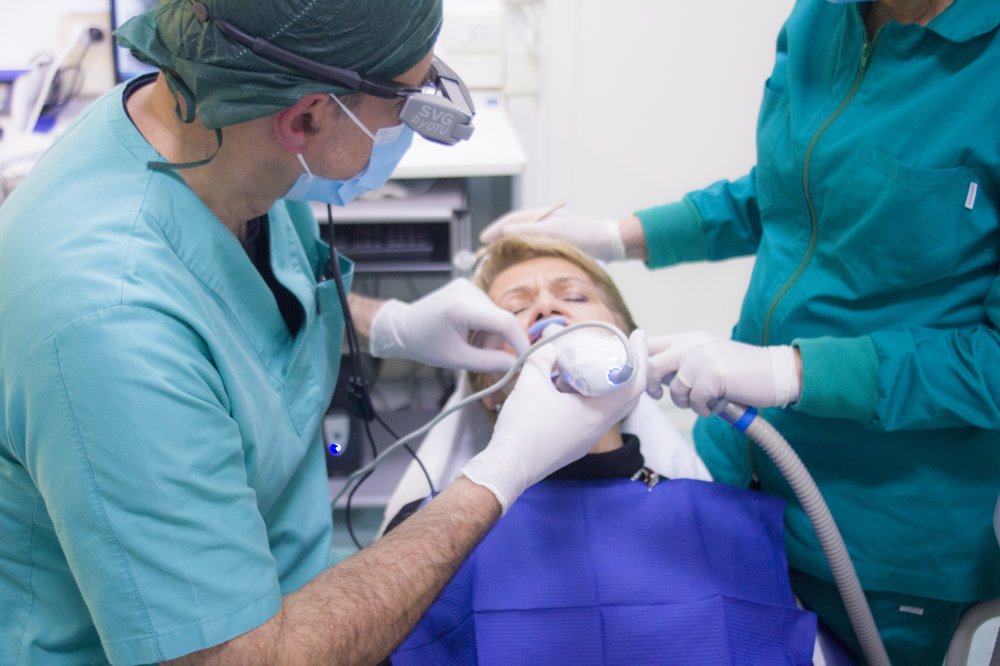 Hos tandläkare i Östersund får ni hjälp